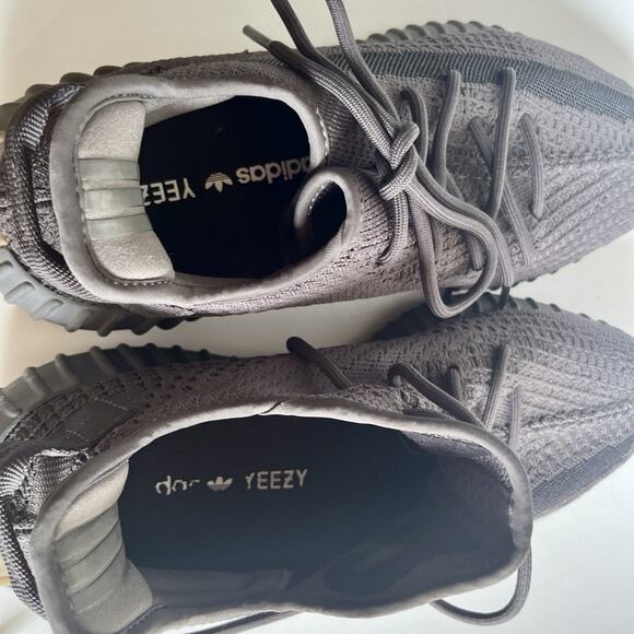 adidas Yeezy Boost 350 V2 Cinder NR FY2903 Size 12 Men Sneakers main image 12